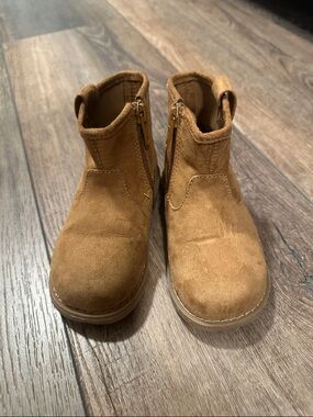 H&M Kids Tan Suede Side-Zip Ankle Boots